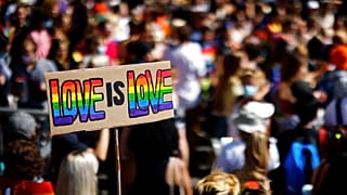 İsviçre'nin Zürih kentinde yapılan LGBTİ+ yürüyüşü.