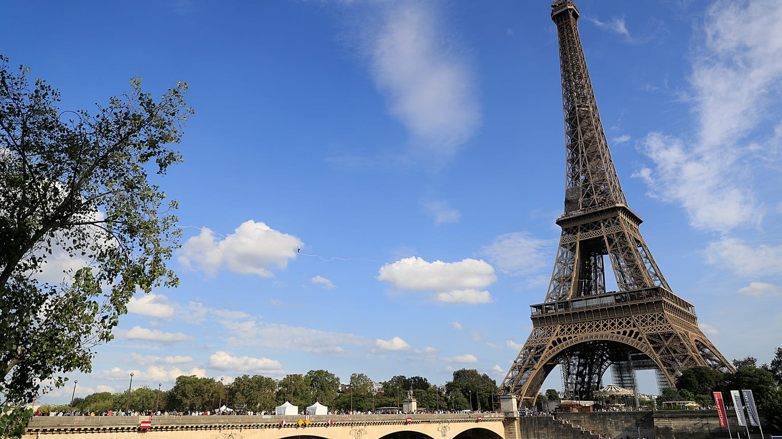 Paris. 