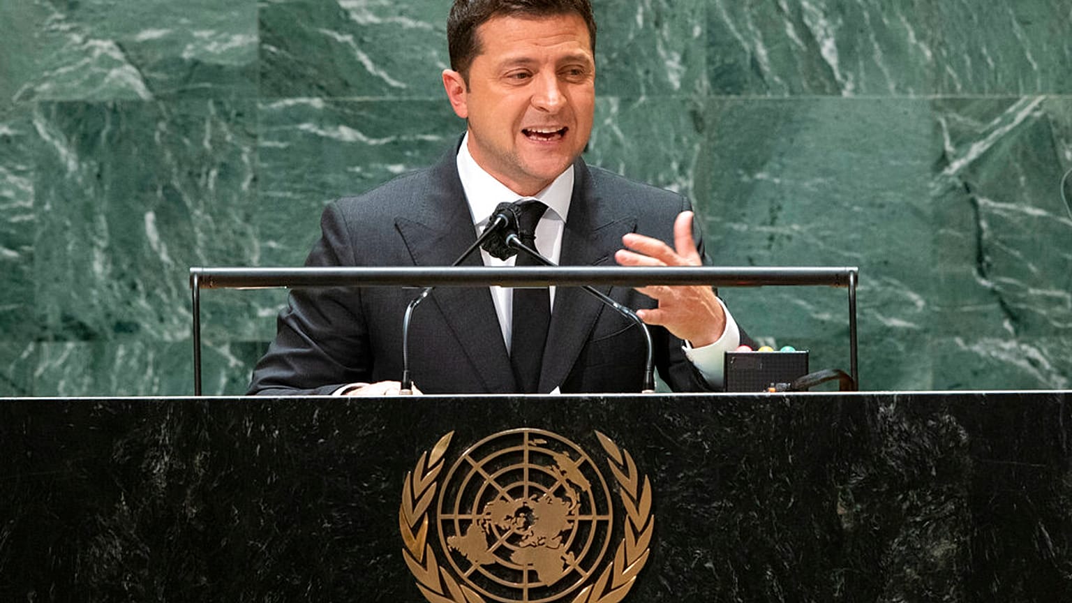 Le président ukrainien Volodymyr Zelensky, à la tribune de l'ONU à New York, le 22/09/2021