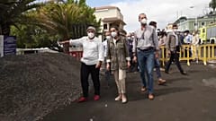 Король Испании подключился к борьбе с лавой