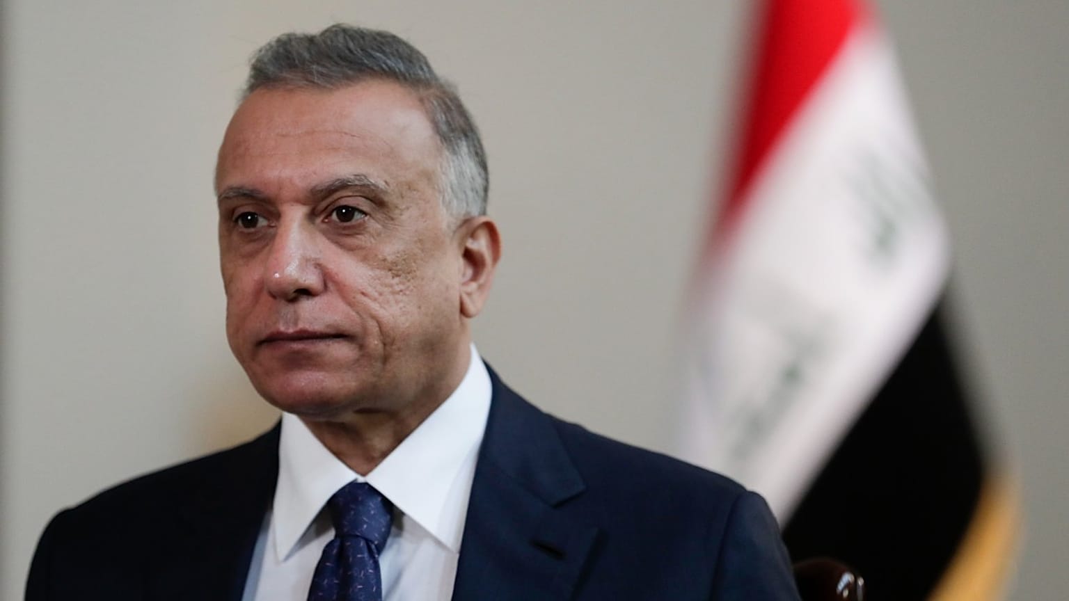 رئيس الوزراء العراقي، مصطفي الكاظمي  خلال مقابلة في بغداد، العراق 