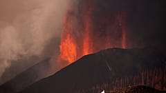 Seit einer Woche spuckt der Vulkan auf La Palma Lava