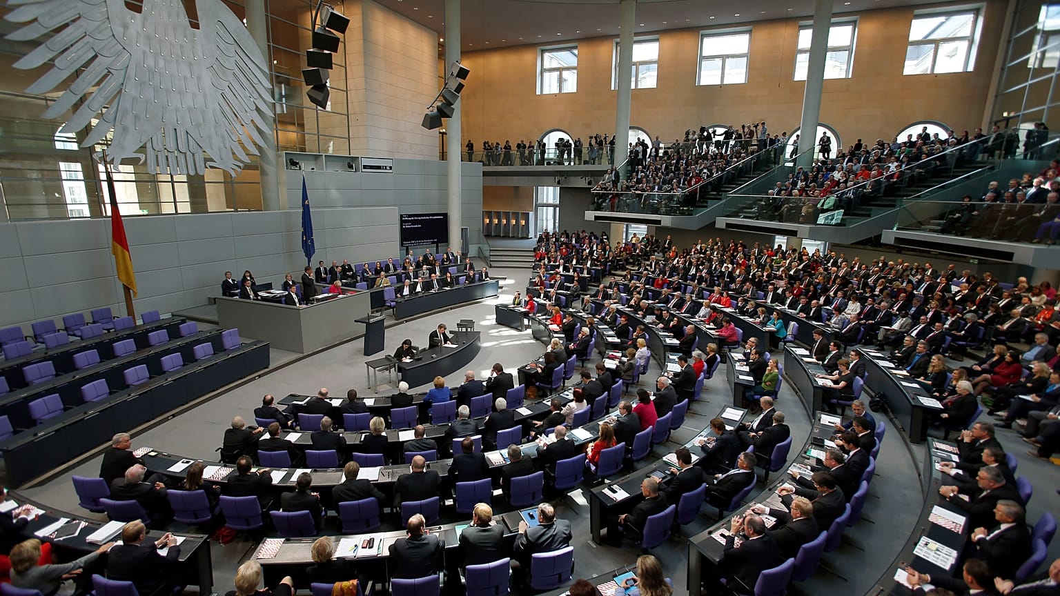 Alman Federal Meclisi Bundestag