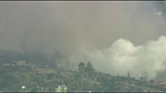 Vulkan auf La Palma spuckt und raucht