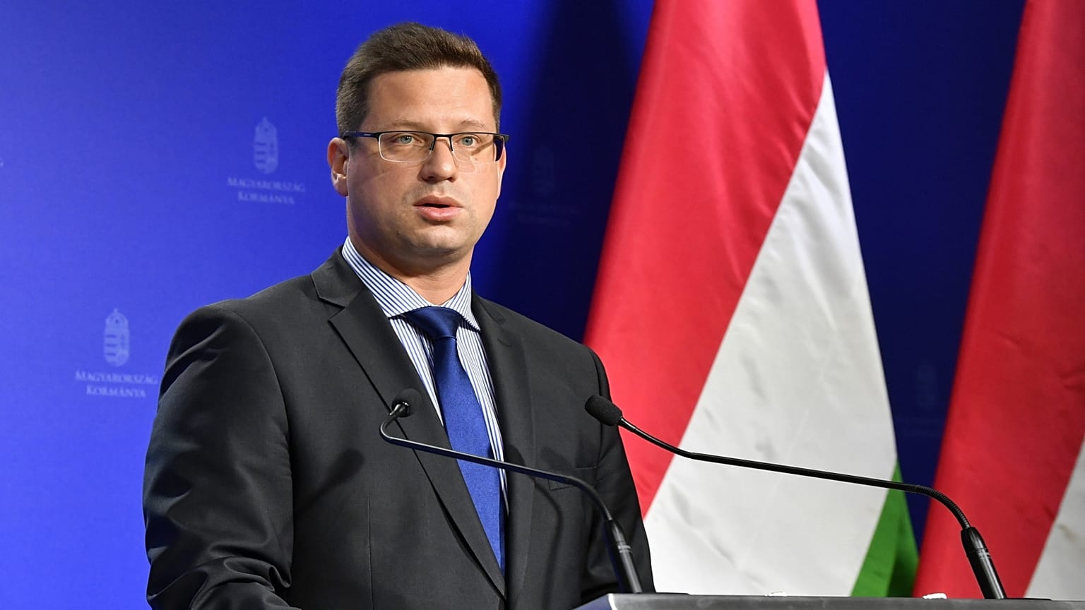 A Miniszterelnökséget vezető miniszter egy szeptemberi Kormányinfón