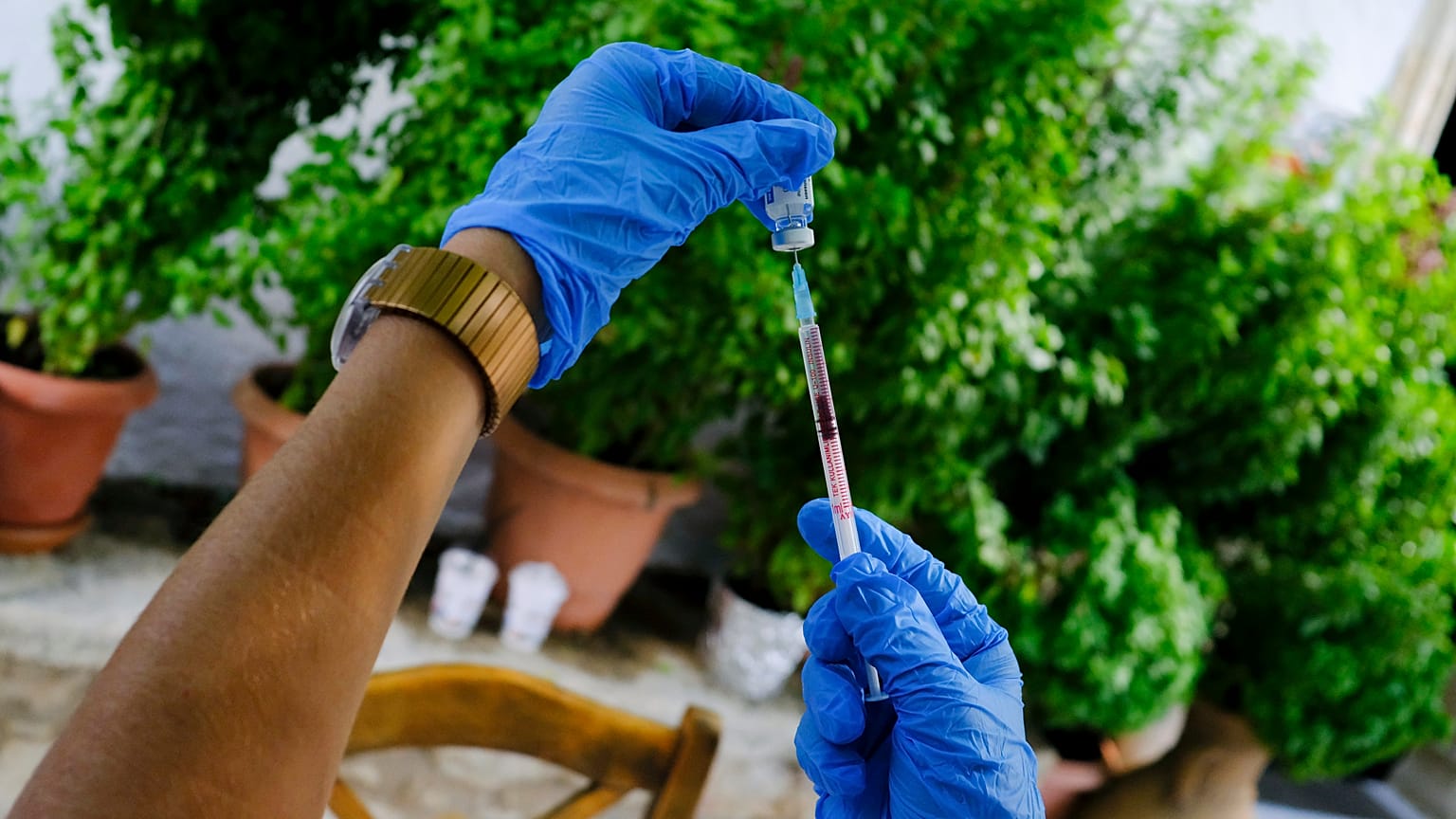 Virus outbreak Greece