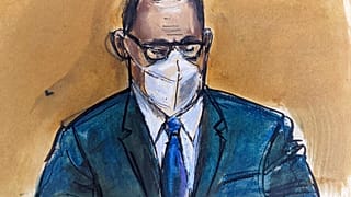 El cantante R. Kelly es declarado culpable de extorsión y tráfico sexual