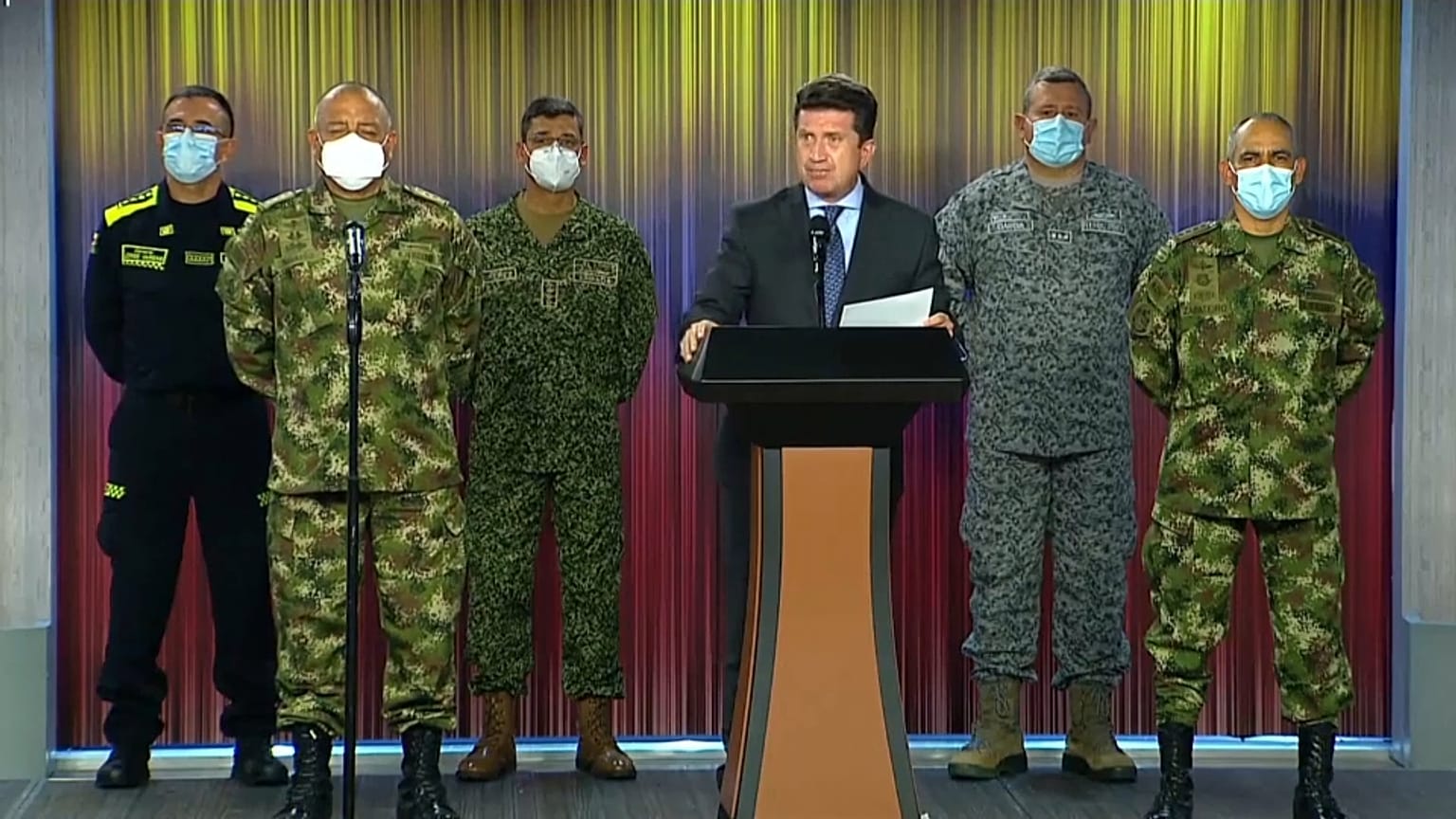 El ministro de Defensa de Colombia comparece tras el ataque a la disidencia de las FARC