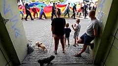 Felvonulók Lengyelország egyik legkatolikusabb régiójában augusztus 21-én, a 3. Egyenlőség Parádén