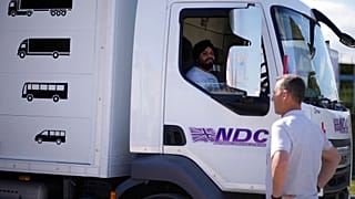 تصویری از مرکز ملی آموزش رانندگی کامیون در جنوب لندن
