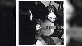 Lennon-kazettát árvereztek el Dániában