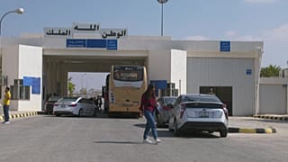 إعادة فتح معبر "النصيب" بين الأردن وسوريا