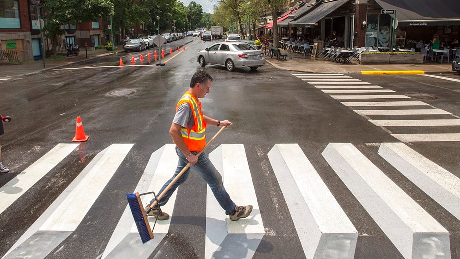 Exemple de passage piéton en 3D, à Outremont, près de Montréal, Canada, photo d'archive du 10 juillet 2018