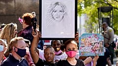 #FreeBritney-UnterstützerInnen demonstrieren in Los Angeles