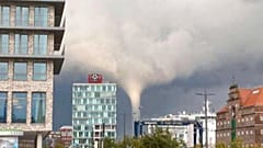 Eine Windhose über Kiel