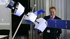 A BepiColombo modellje a Merkúr-misszió tervezésekor - Immenstaad, 2008