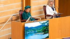 Die Queen hielt eine Rede im schottischen Parlament