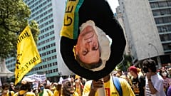 Акция протеста против Болсонару в Рио-де-Жанейро