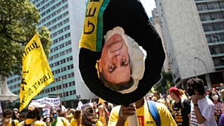 Акция протеста против Болсонару в Рио-де-Жанейро