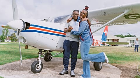 A Fantasy Wings student with his mother after a trial flight