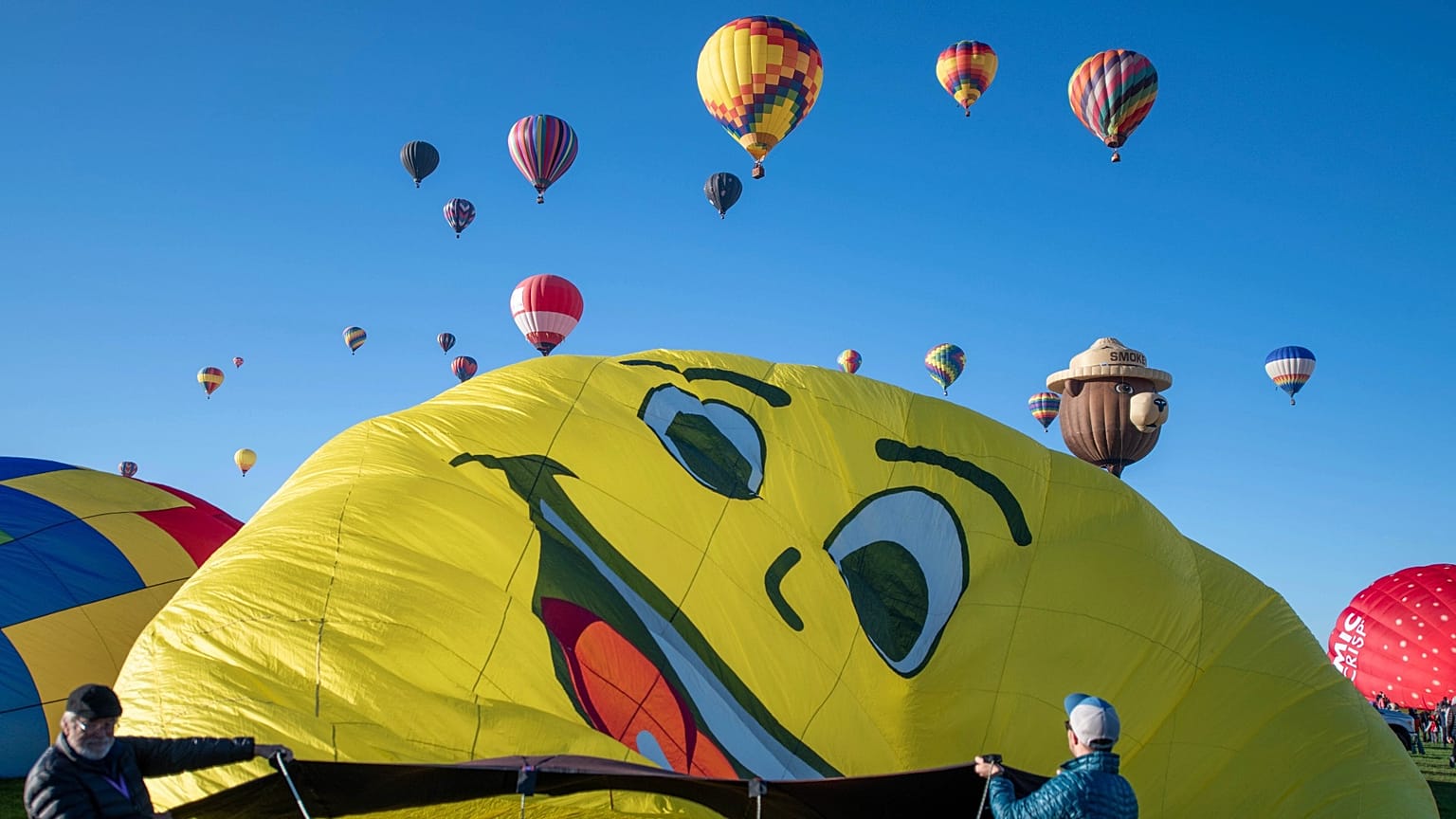 Hőlégballonok a 2021-es Albuquerque-i Nemzetközi Hőlégballon-fesztiválon. Fotó: Roberto E. Rosales