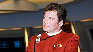 Foto de archivo de William Shatner interpretando el papel del capitán Kirk