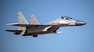 Çin PLA J-16 jeti (Arşiv)