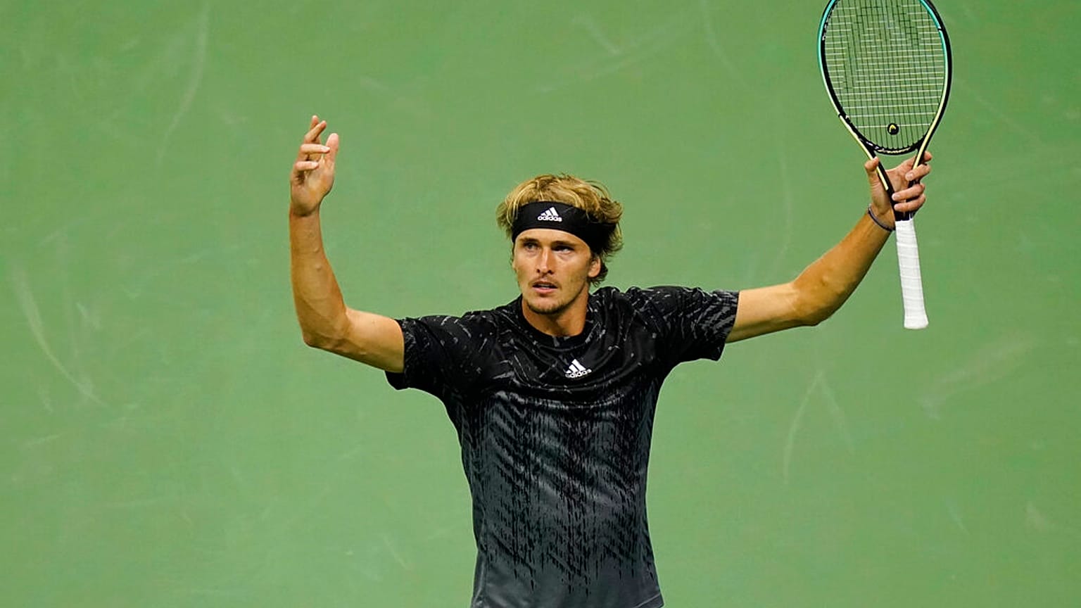Der deutsche Tennisprofi Alexander Zverev bestreitet die Vorwürfe 