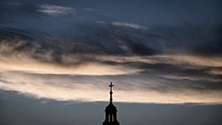 Le clocher d'une église de Lyon (France) photographiée le mardi 5 octobre 2021