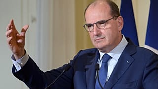 رئيس الوزراء الفرنسي جان كاستيكس.