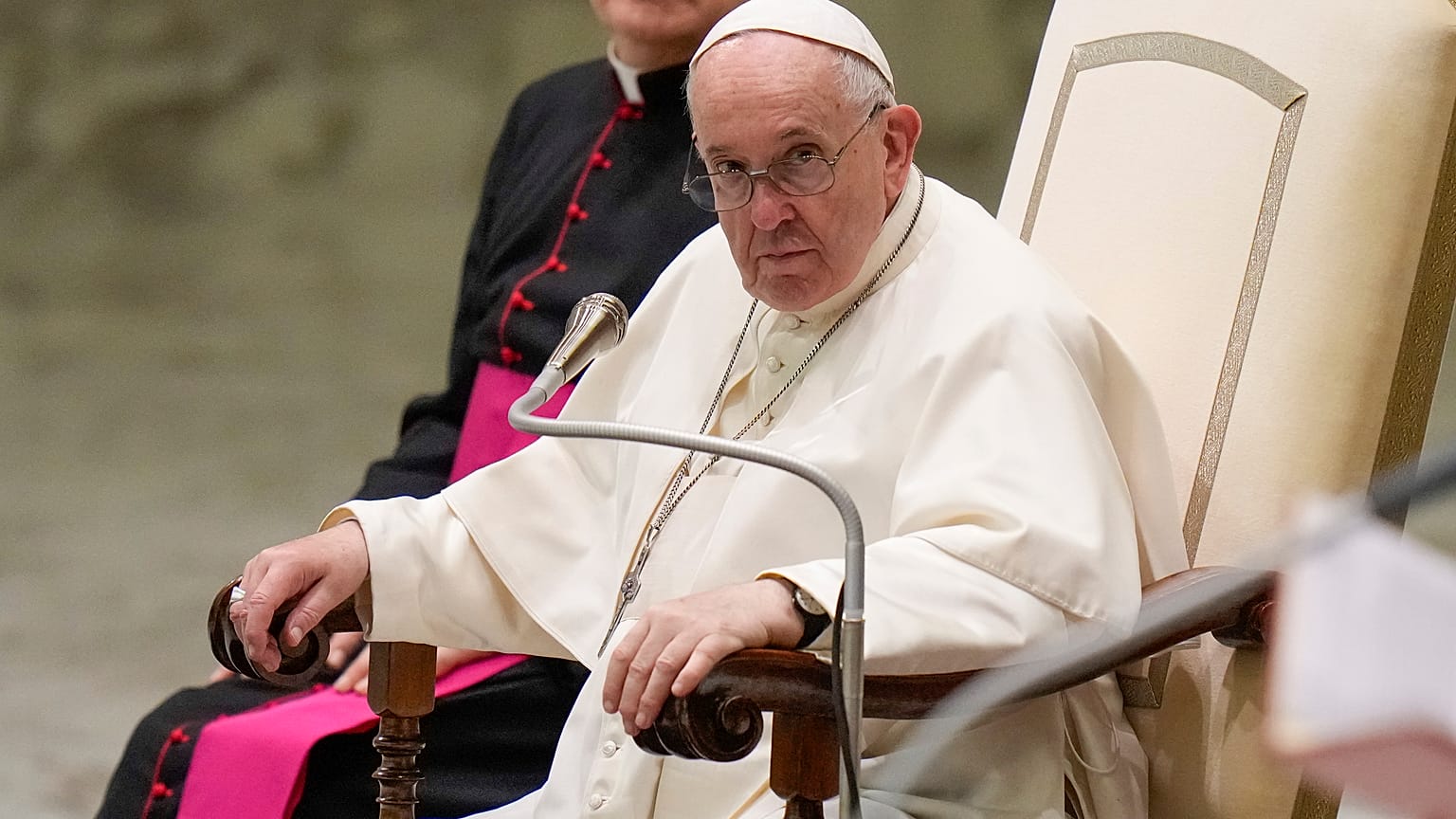 Papst zu Missbrauchsbericht: Zeit der Schande