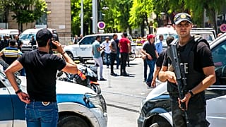 أفراد من قوات الأمن التونسية في العاصمة التونسية، الخميس 27 يونيو 2019.