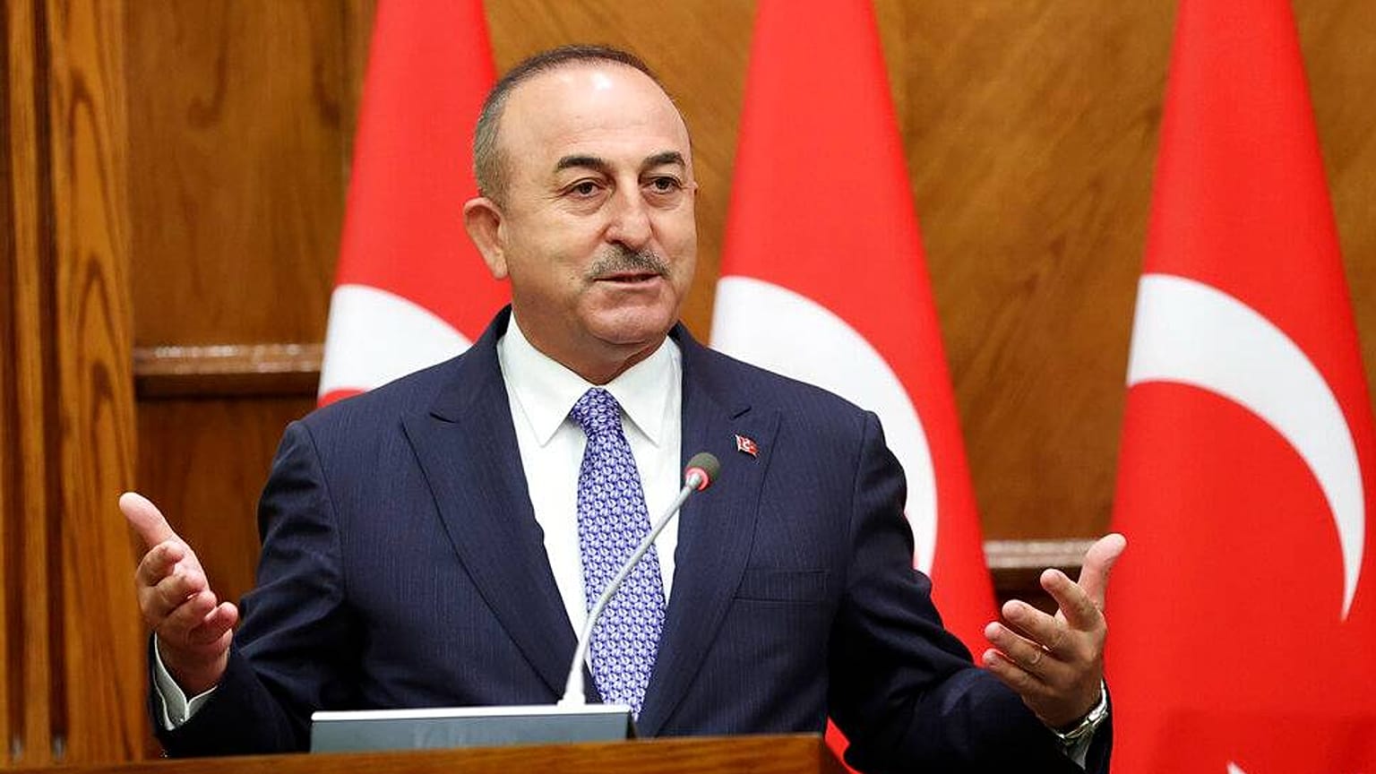 Çavuşoğlu'dan Fransa'ya 'Osmanlı' tepkisi: Türkiye'nin tarihinde sömürgecilik gibi kara leke yok