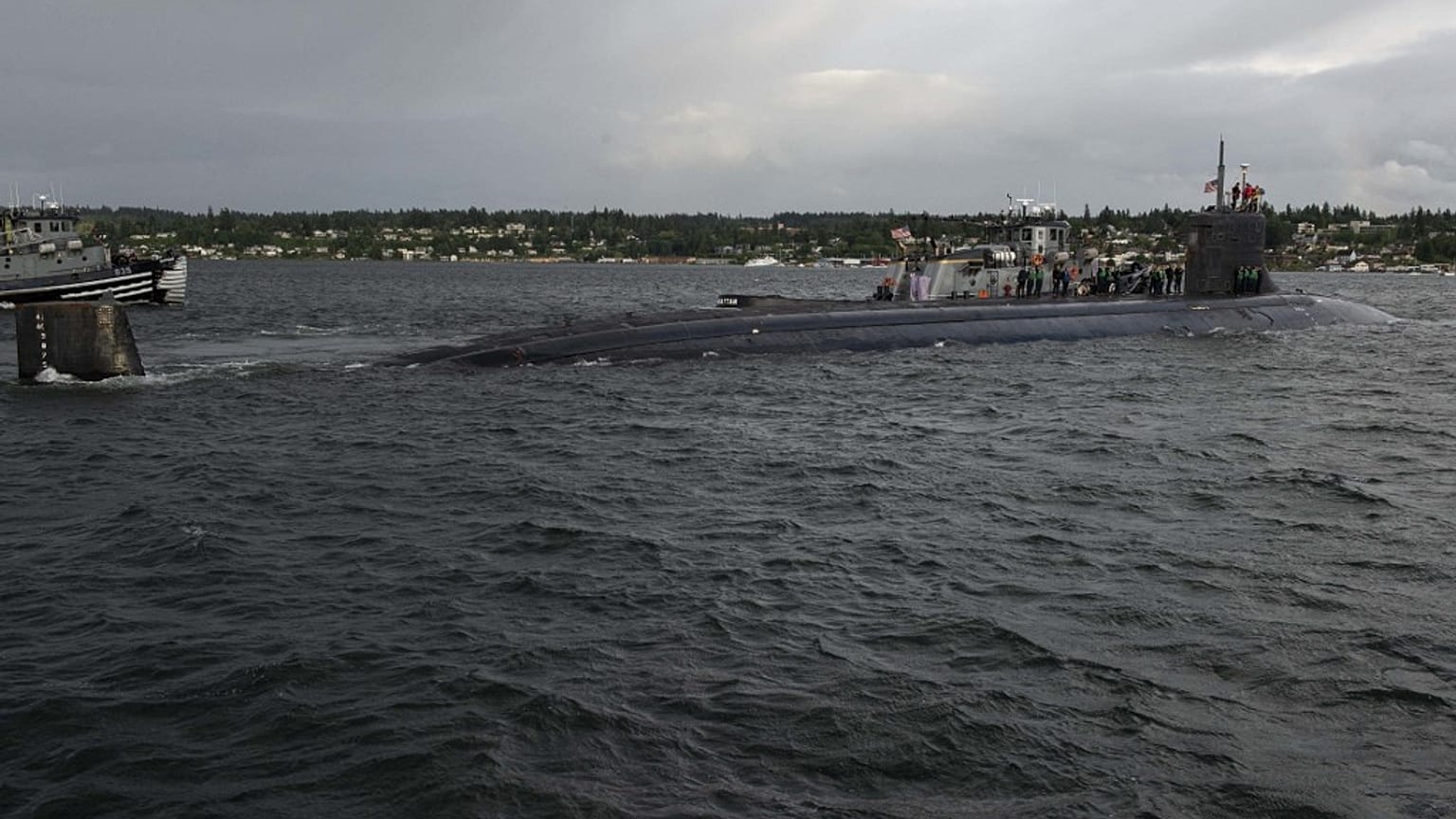 ABD Donanmasına ait "USS Connecticut" nükleer savaş denizaltısı