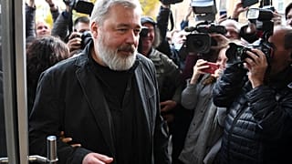 Дмитрий Муратов на пороге "Новой газеты", 8 октября 2021 года