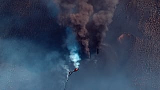 صورة من قمر اصطناعي لبركان كومبري فييخا في لا بالما