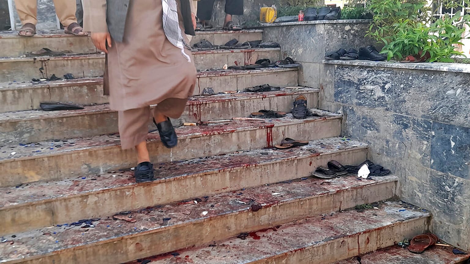 Les chiites terrorisés après l'attentat de Kunduz