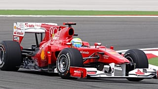 Formula 1 pilotu Felipe Massa'nın İstanbul Park'ta sıralama turlarında çekilmiş bir fotoğrafı.