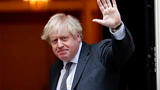 İngiltere Başbakanı Boris Johnson, temel gıda maddelerinin teminde yaşanan sorunlar sebebiyle yoğun bir mesai içerisinde.