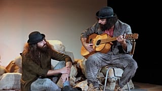 ΠΕΡΙΜΕΝΟΝΤΑΣ ΤΟΝ ΓΚΟΝΤΟ