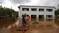 Erst Brände, jetzt Wasser: Sintflut auf griechischer Insel Euböa