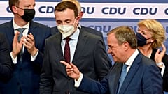 CDU-Chef Armin Lascher und CDU-Generalsekretär Paul Ziemiak, 26.09.2021