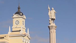 Monumento a Cristóbal Colón en la ciudad de Madrid, España. 