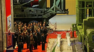 Kim Jong-Un quer criar "exército invencível"