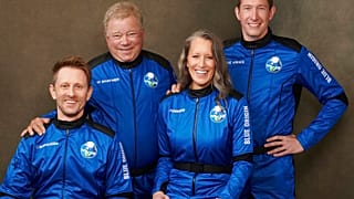 William Shatner, el antiguo capitán Kirk de Star Trek, regresa de su vuelo espacial
