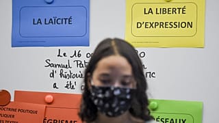 Archive : Minute de silence à la mémoire de Samuel Paty, dans un lycée près de Nantes, le 02/11/2020