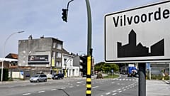Archives : panneau marquant l'entrée dans la ville de Vilvoorde, dans la province du Brabant flamand, le 23 août 2017