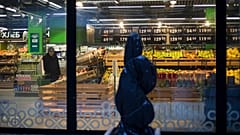 Rusya'da bir market alış verişi