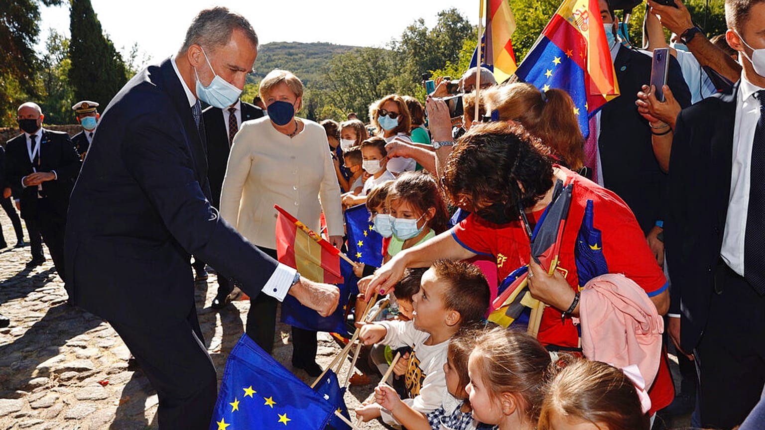 König Felipe mit Angela Merkel im spanischen Yuste