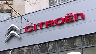 El sector automovilístico europeo se estrella con la falta de microchips